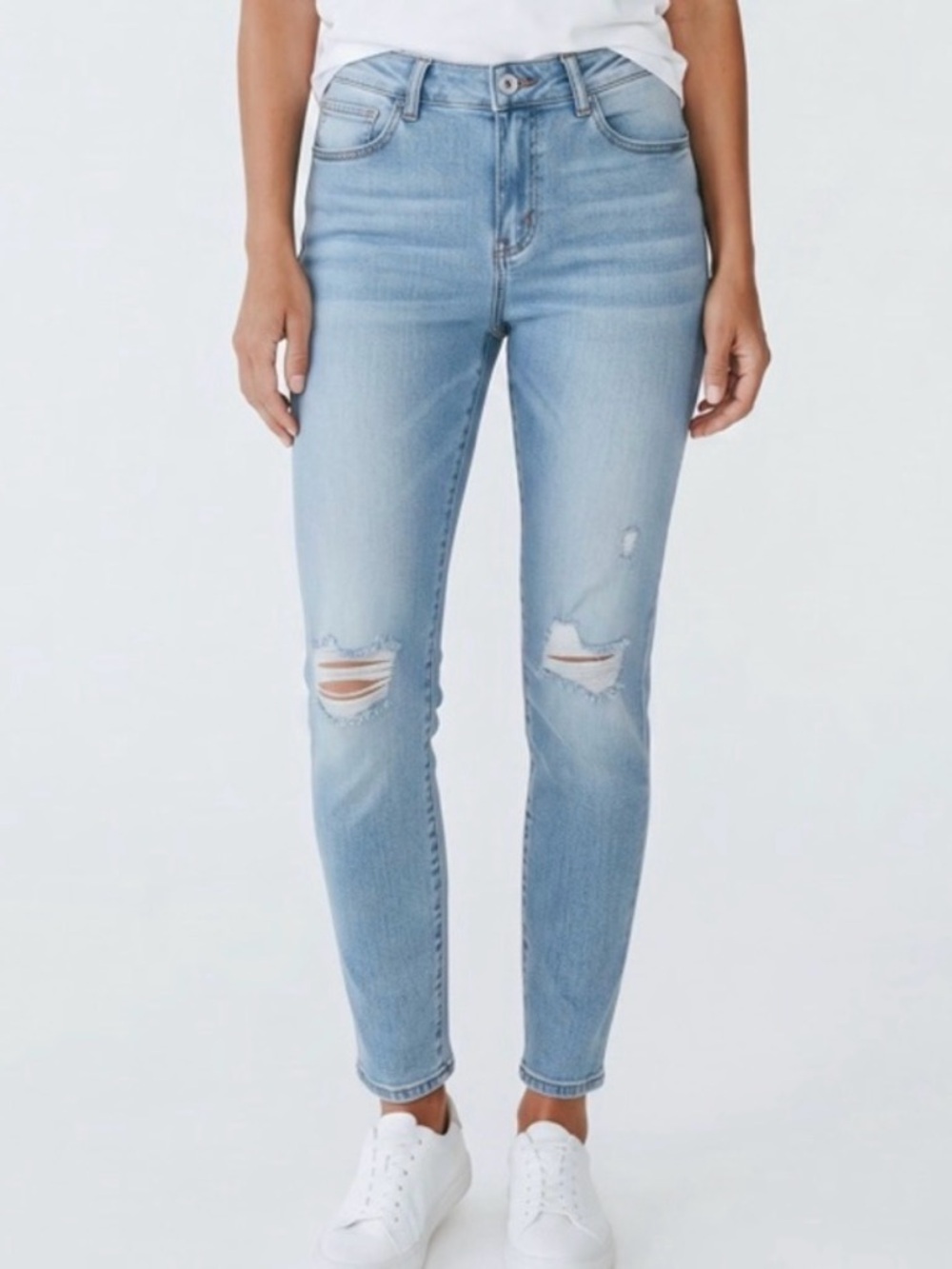 Anthropologie X EVIDNT Women's Light Blue Skinny Jeans.